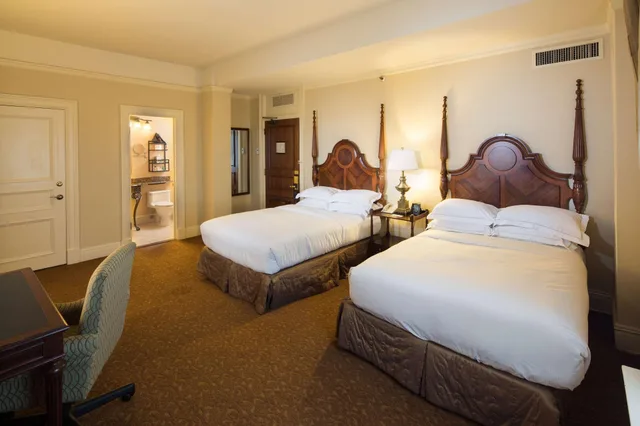 غرفة لذوي الإعاقة، The Seelbach Hilton Louisville 1/3