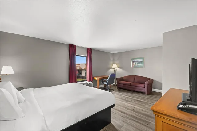 جناح بسرير كينج، Knights Inn Virginia Beach Lynnhaven 2/4