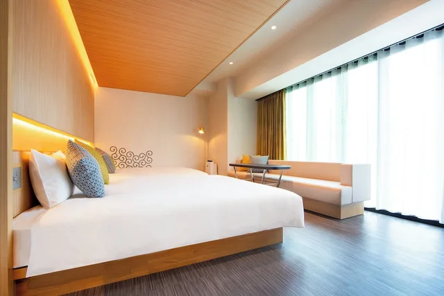 غرفة تنفيذية بسريرين كوين في طابق مرتفع، Karaksa Hotel Colors Tokyo Yaesu 3/9
