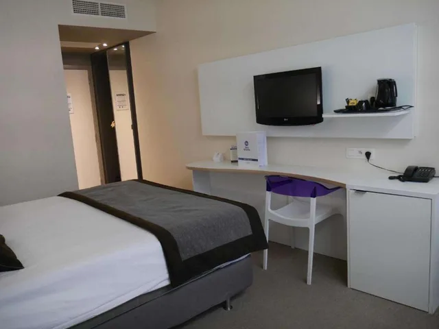 غرفة مفردة بسرير فردي، Best Western City Centre 1/3