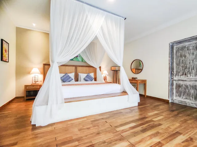 فيلا بإطلالة على المسبح، Seminyak Square Hotel 1/2