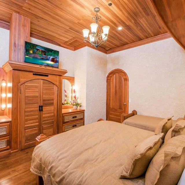 3 Bedrooms, Premier, Suite, The Springs Resort And Spa At Arenal 5/10