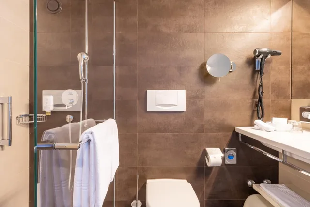 Design, King Bed، Hotel Continental Park 5/5