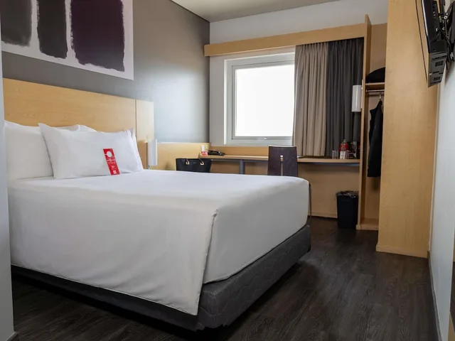غرفة قياسية بسرير مزدوج، Ibis Chihuahua 2/9