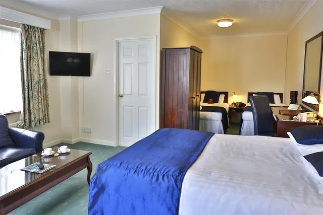 غرفة قياسية بسريرين منفصلين، Best Western Premier Heronston Hotel & Spa 2/3