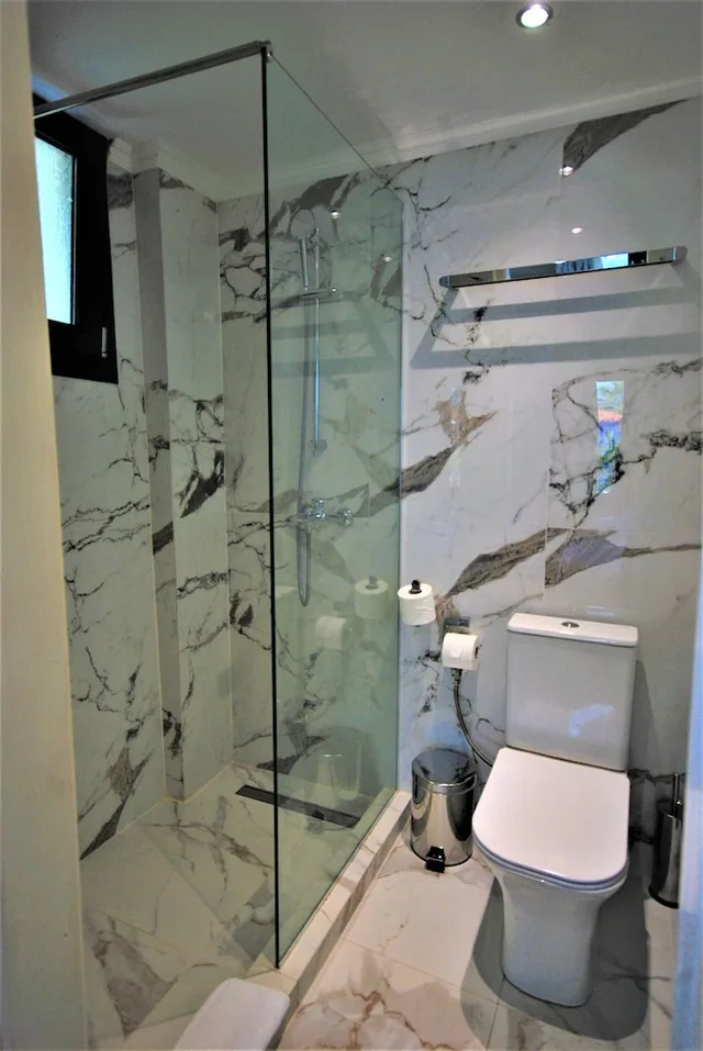 Sea, 2 Bedrooms, Collection, Queen and Twin Beds، Assa Maris Beach Hotel 8/10