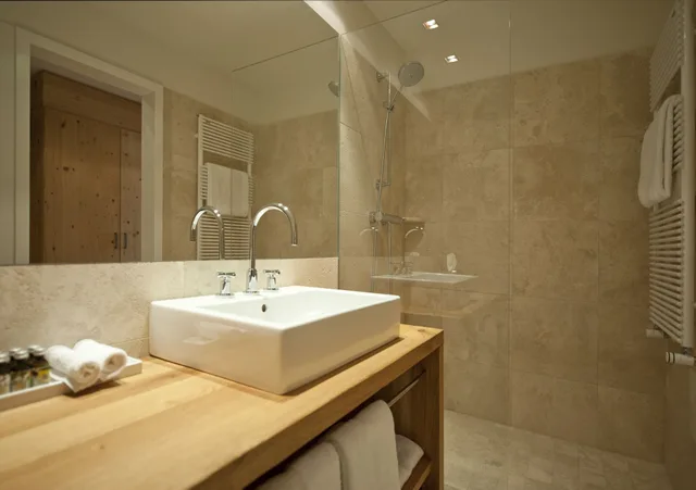 Salzburg, Standard, King Bed، Golf Resort Achental 6/7