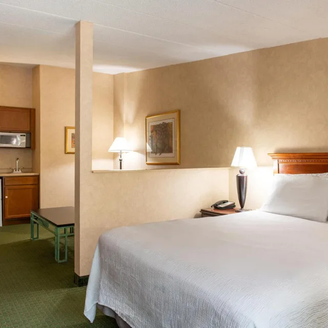 غرفة بسرير كوين، White River Inn and Suites 4/6