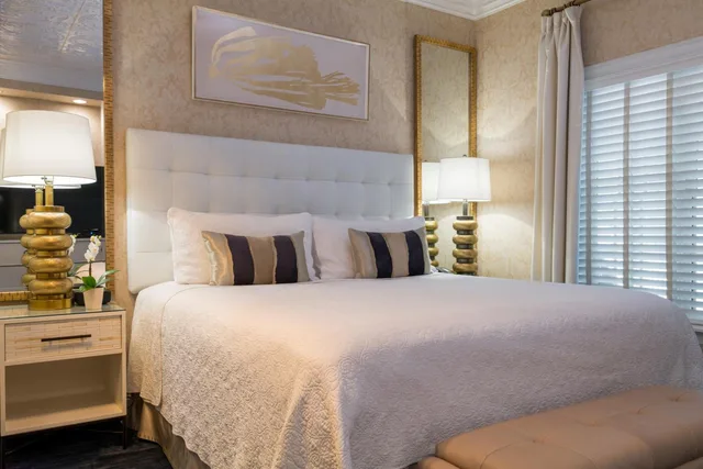 جناح ديلوكس، The Chateau Inn and Suites 3/3