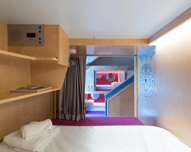 Pod, Single، Pangea Pod Hotel 1/1