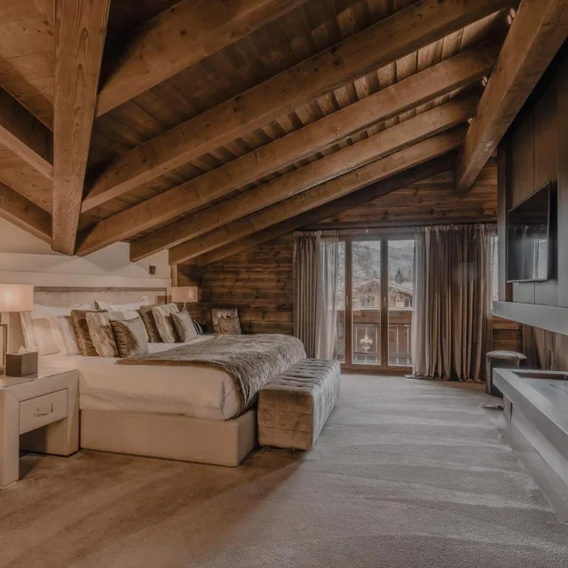 جناح جونيور بشرفة، Ultima Gstaad 3/8