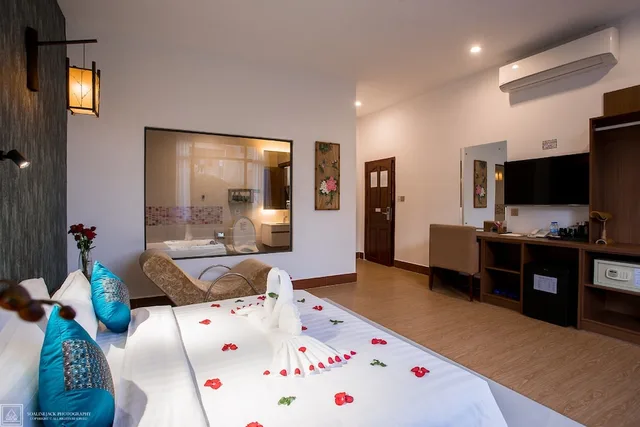 Vip, Suite, King Bed, Orussey One Boutique 1/1