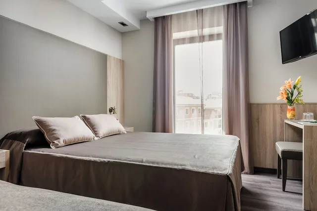 Room, Triple, Single, Double Bed, Civera 2/16