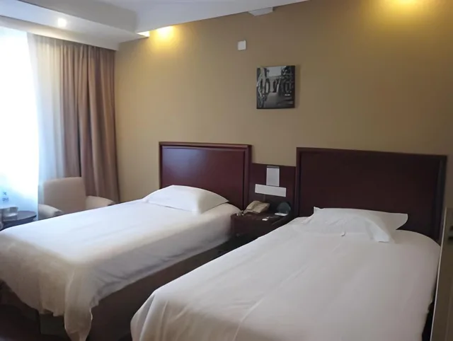 غرفة بسريرين منفصلين، GREENTREE INN HEFEI MAANSHAN ROAD HOTEL 1/2