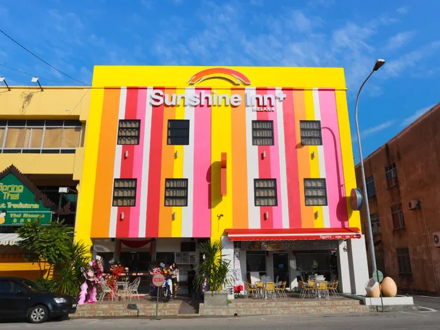 Superior, No Window، Sunshine Inn Plus 1/1