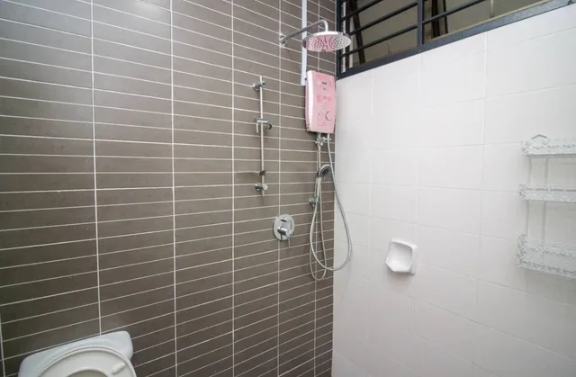 Family, Studio, 2 Queen Beds, Palazio Serviced Apartment 7/9
