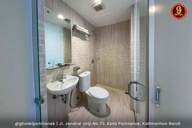 G, Deluxe, Suite، G Hotel Pontianak 7/7