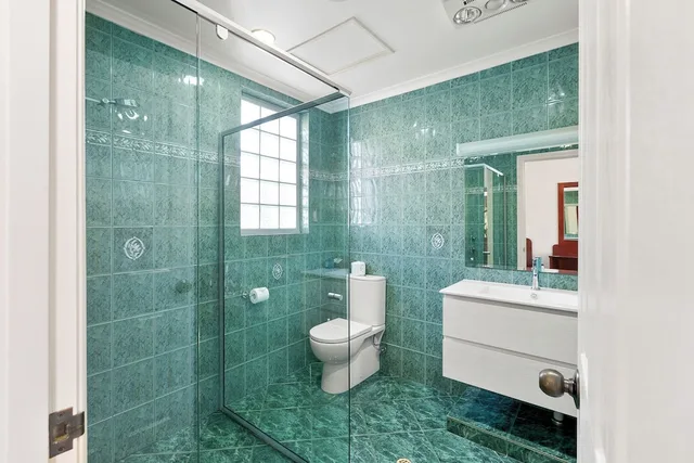 غرفة سوبيريور كبيرة بسرير كوين وسرير فردي بإطلالة على البحر بشرفة، Best Western Port Lincoln 5/5
