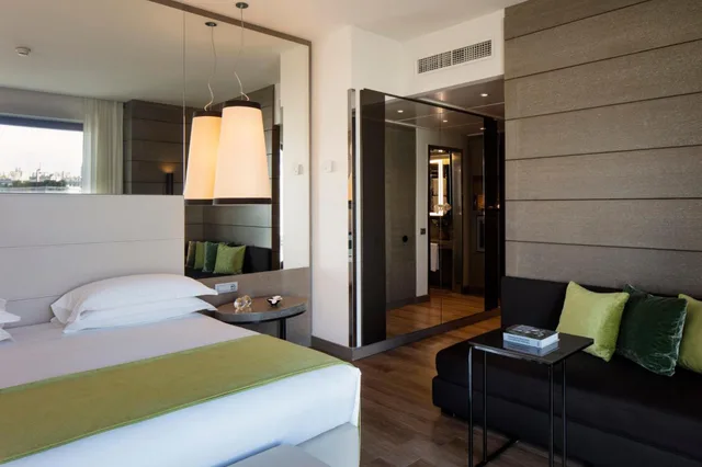 Room, Triple, Double Bed, Sofa, Starhotels E.C.Ho. 1/8