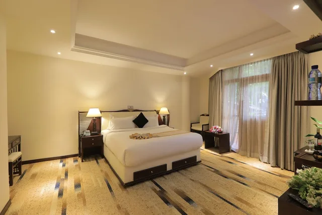 غرفة قياسية بسرير كينج، Hotel De Leopol International 2/2