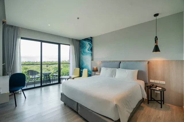 غرفة ديلوكس بإطلالة على النهر، Fortune Saeng Chan Beach Rayong 2/5