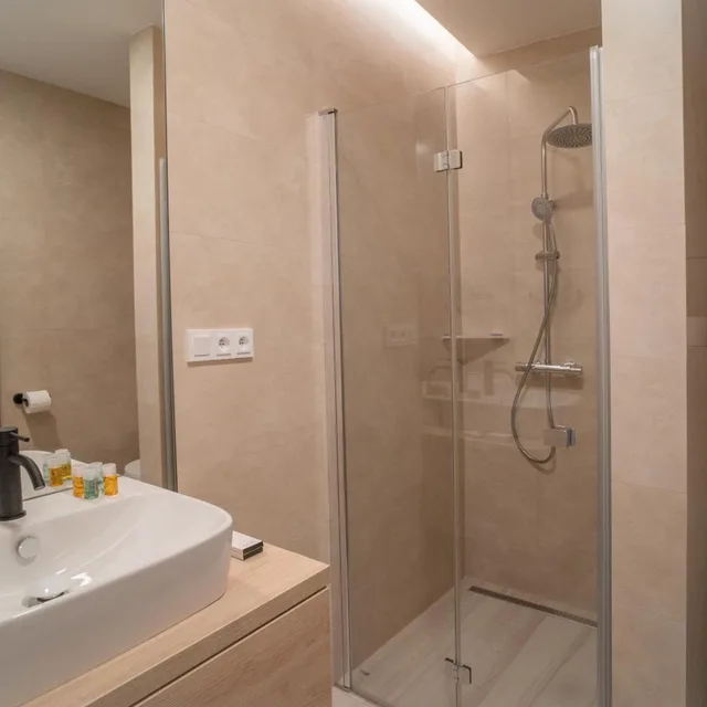 غرفة سوبيريور ثلاثية بسرير فردي، U Kaplicky Hotel 6/8