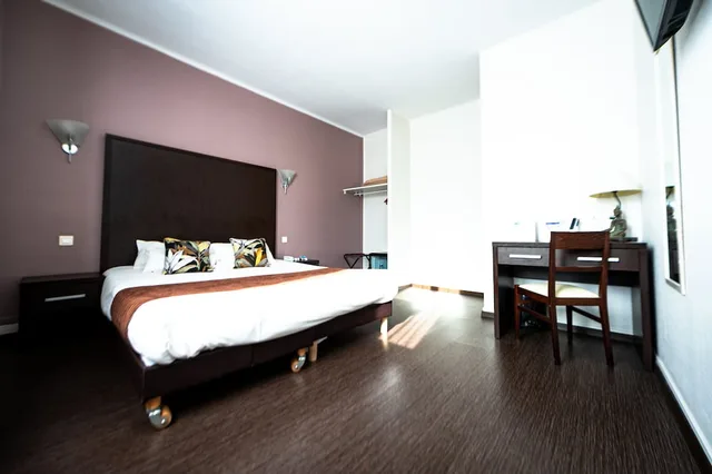 Comfort, Double Bed, Garden View, Inter Hotel Auclair 2/5