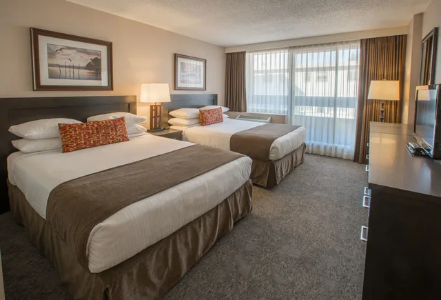 Standard, 2 Queen Beds, Embassy Inn 8/10