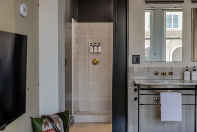 Renovated, 2 Queen Beds، STILE Downtown Los Angeles by Kasa 10/10