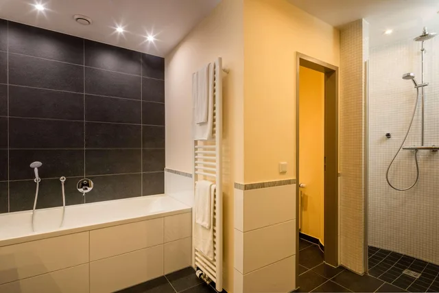 جناح بسرير كينج، Best Western Hotel Lamm 6/7
