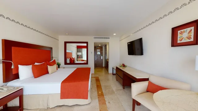 Swim Up, Deluxe, King Bed، Grand Park Royal Cancun All Inclusive 1/6