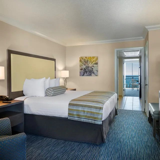 Suite, King Bed, Murphy Bed, Ocean Front، Coral Beach Resort Hotel Suites 1/2