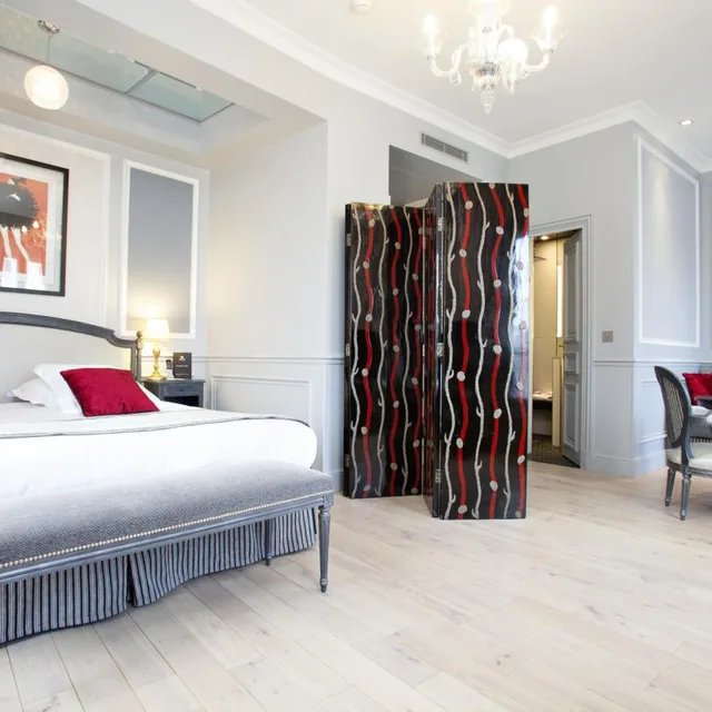 Prestige, Suite, Sofa, Maison Albar Hotel Paris Champs Elysees 8/10