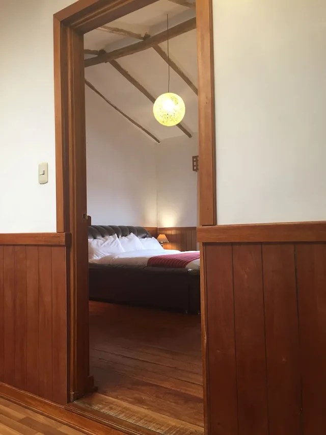 غرفة ديلوكس عائلية بسرير مزدوج وسرير فردي، Monasterio San Pedro 6/10