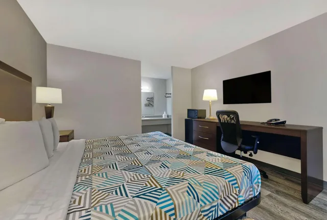 1 Full Bed - Smoking، Motel6 McDonough, GA 3/8