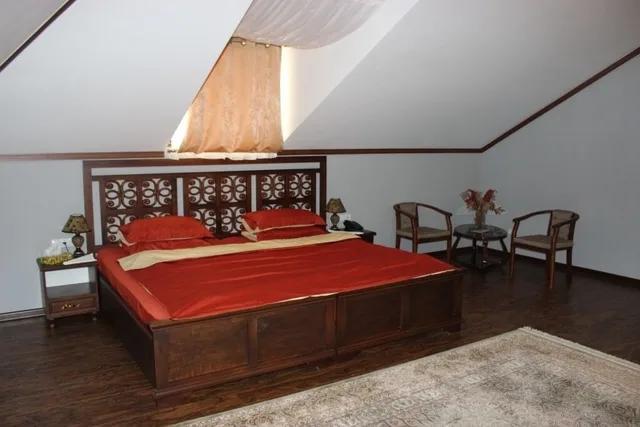 غرفة قياسية بسرير مزدوج أو سريرين منفصلين، Platan E 6/10