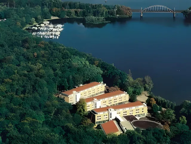 غرفة تُحدَّد عند الوصول، Seminaris Seehotel Potsdam 1/1