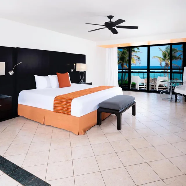 Superior, Beach Front, Grand Oasis Tulum Riviera 1/4