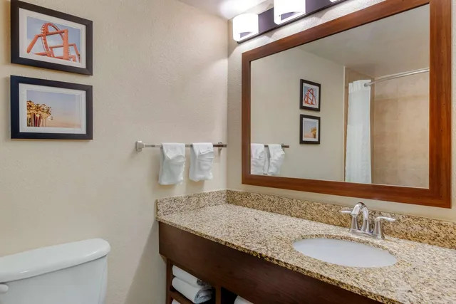 جناح بسريرين كوين، Comfort Suites Near Universal Orlando Resort 3/5