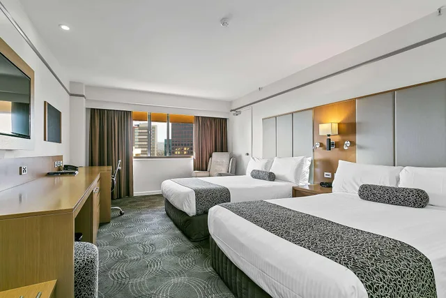 City, Superior, 2 Double Beds, Stamford Plaza Adelaide 1/5