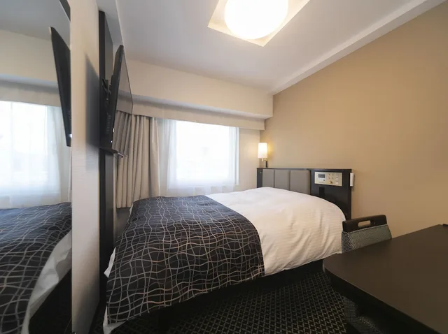 غرفة قياسية بسرير مزدوج للمدخنين، Apa Hotel Shin-Osaka-Ekiminami 3/8