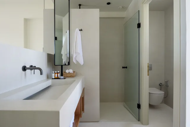جناح تنفيذي، Potnia Theron Suites 2/4