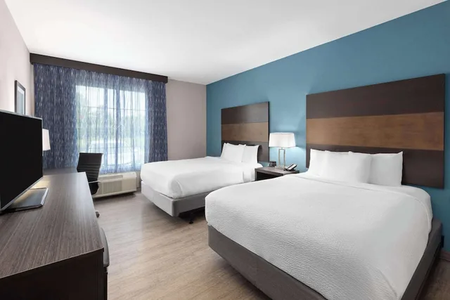 غرفة بسريرين كوين لذوي الإعاقة، La Quinta Inn and Suites by Wyndham Cullman 4/8