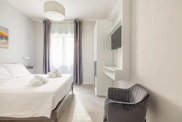Standard, Queen Bed, Belli Suites Vatican Rome Guest House 3/8