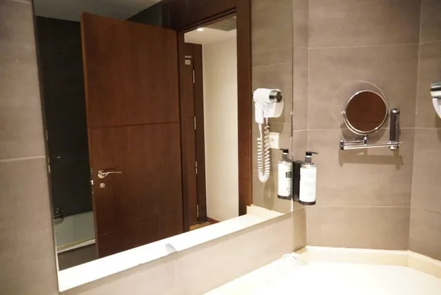 غرفة عائلية بسريرين منفصلين وسرير بطابقين، Hotel Palacio de Valderrabanos 8/8