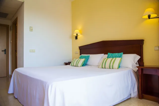 غرفة أساسية مفردة بشرفة، Valentin Somni Hotel & Suites - Adults Only 3/9