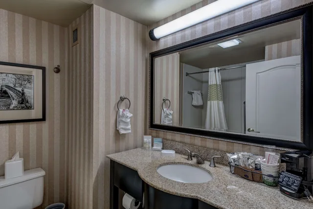 غرفة قياسية بسريرين مزدوجين، Hampton Inn Pittsburgh-Monroeville 9/10
