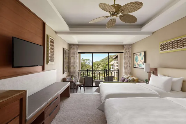 Deluxe, Twin Beds, Sea View, Garden Wing، Shangri-La Rasa Ria Kota Kinabalu 1/2