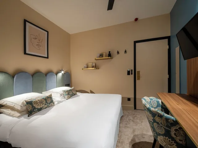 غرفة كلاسيكية بسرير كوين في الطابق الأرضي، Hotel Boronali 2/10