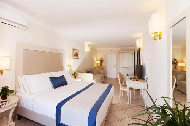 غرفة بريستيج بإطلالة على البحر، Hotel Torre Di Calapiccola 1/10